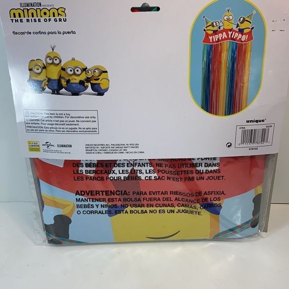 Minions The Rise of Gru Birthday Party Rainbow Door Fringe Curtain NIP - Picture 3 of 6